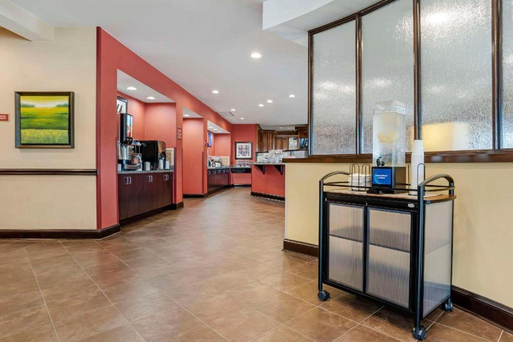 Comfort Suites Greenwood Εξωτερικό φωτογραφία