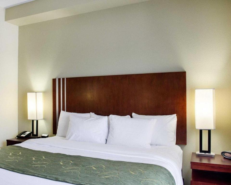 Comfort Suites Greenwood Εξωτερικό φωτογραφία