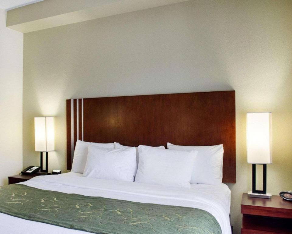 Comfort Suites Greenwood Εξωτερικό φωτογραφία