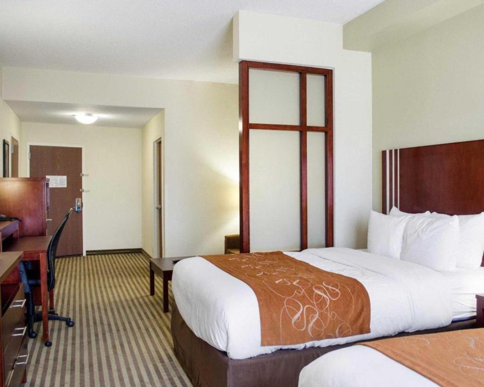 Comfort Suites Greenwood Εξωτερικό φωτογραφία