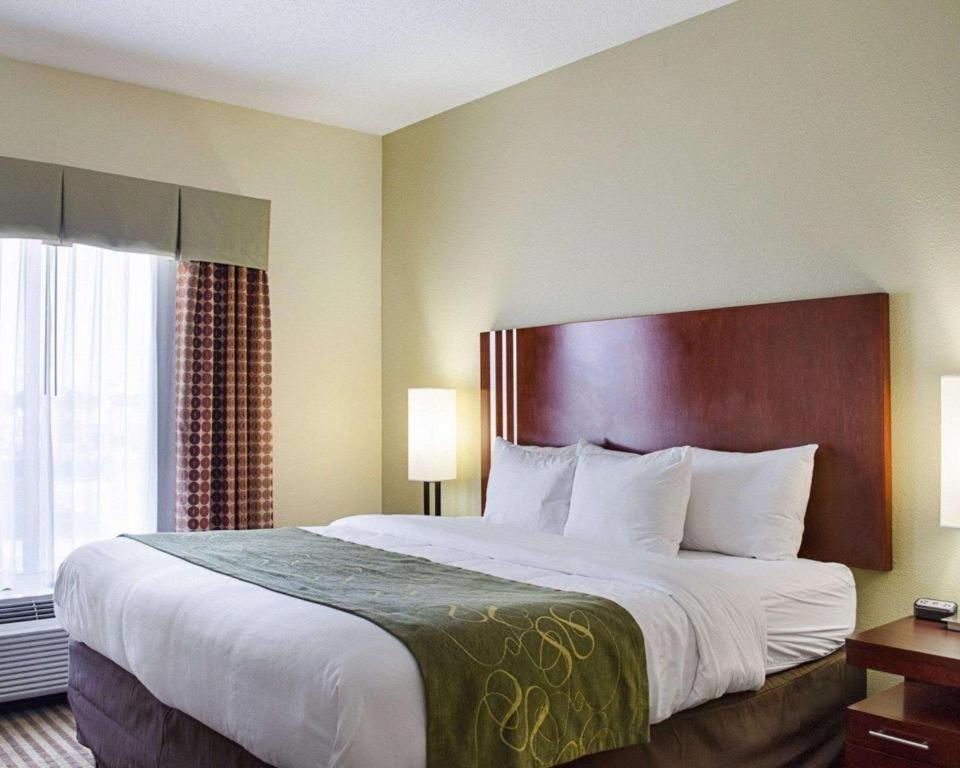 Comfort Suites Greenwood Εξωτερικό φωτογραφία