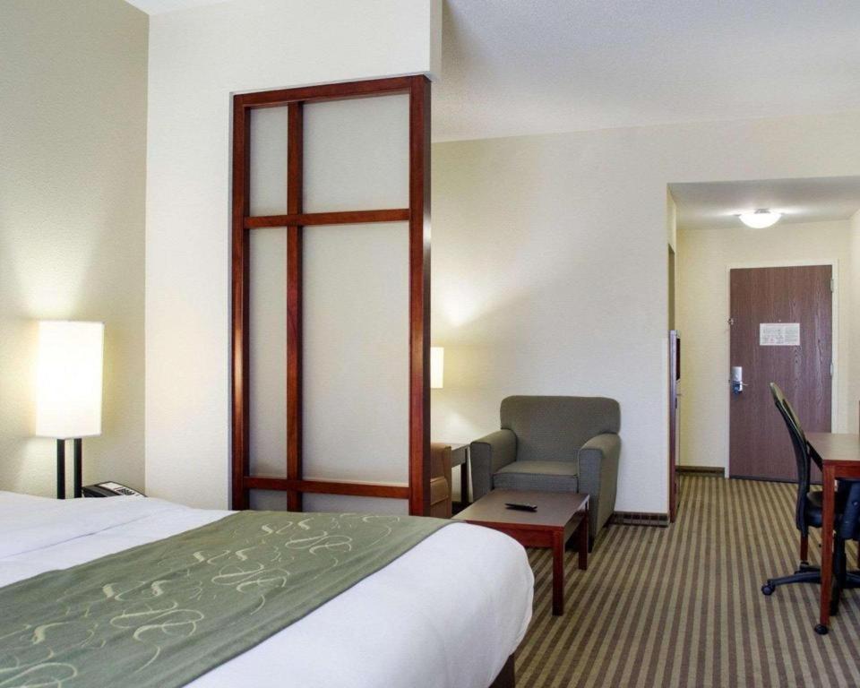 Comfort Suites Greenwood Εξωτερικό φωτογραφία